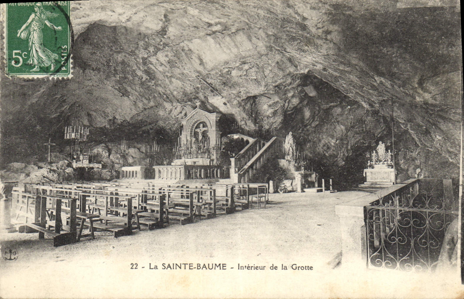 La Sainte-Baume — Intérieur de la Grotte — F.R.G. n°22