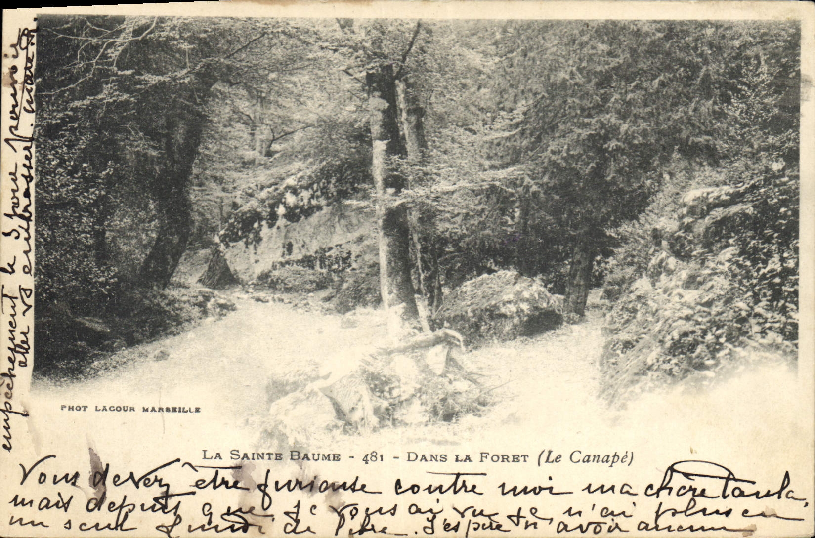 La Sainte Baume - 481 - Dans la forêt (Le Canapé) — Phot Lacour Marseille