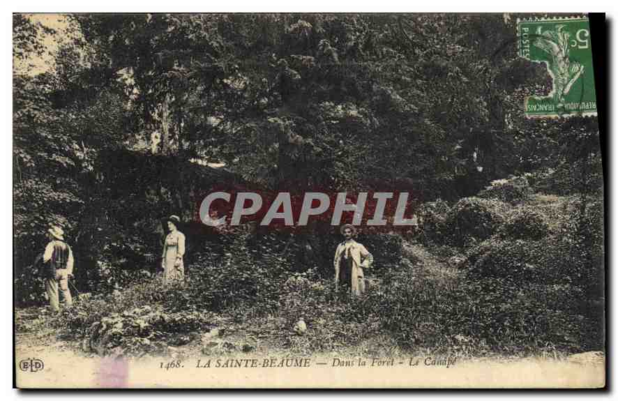 CPA La Sainte Baume Dans la Foret Le Canape 