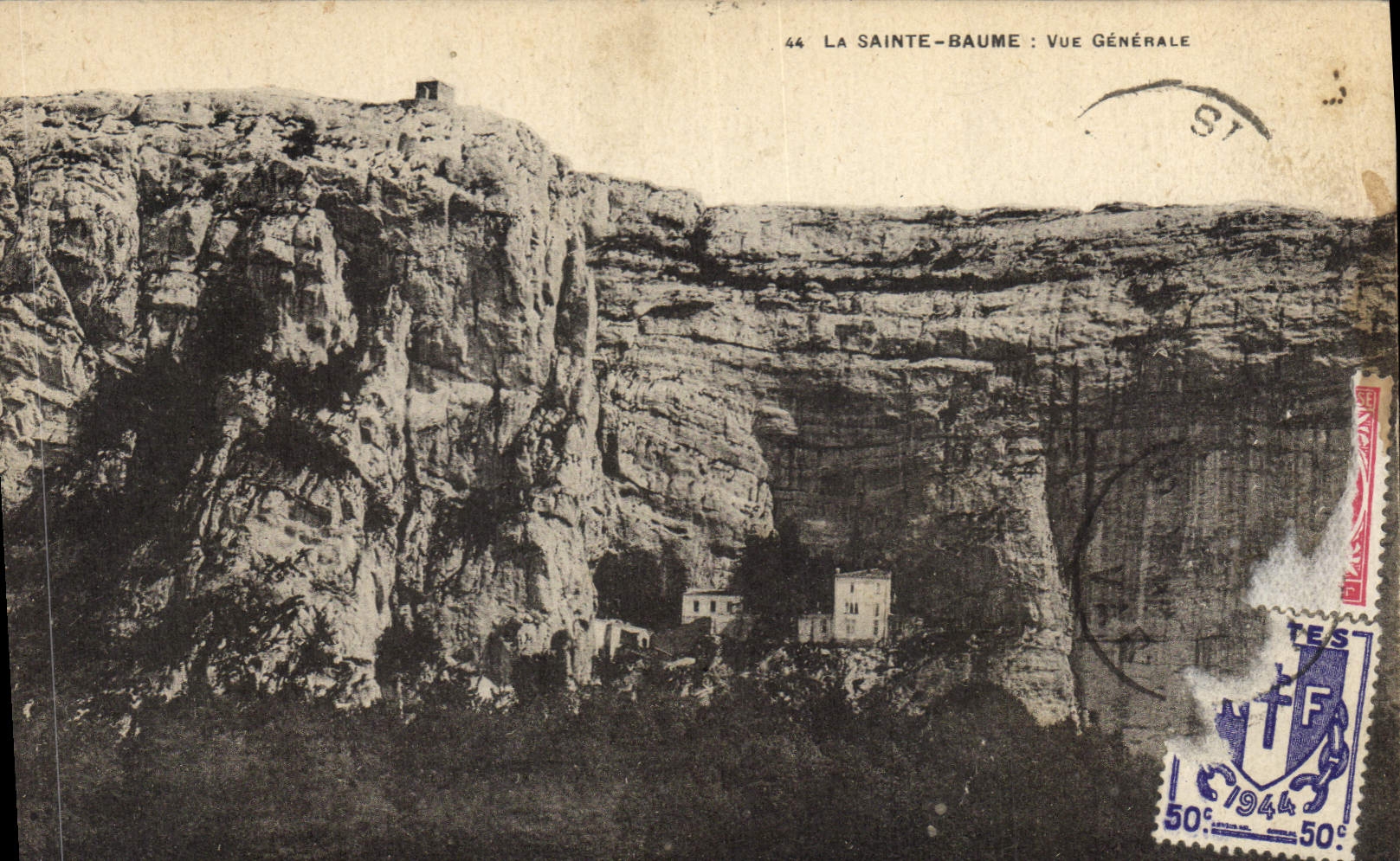 CPA La Sainte Baume Vue Generale 