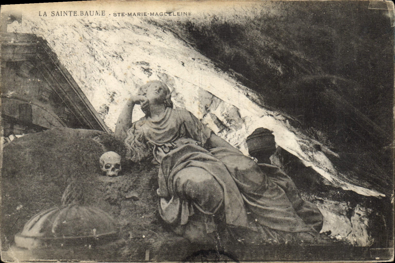 CPA La Sainte Baume Ste Marie Magdeleine 