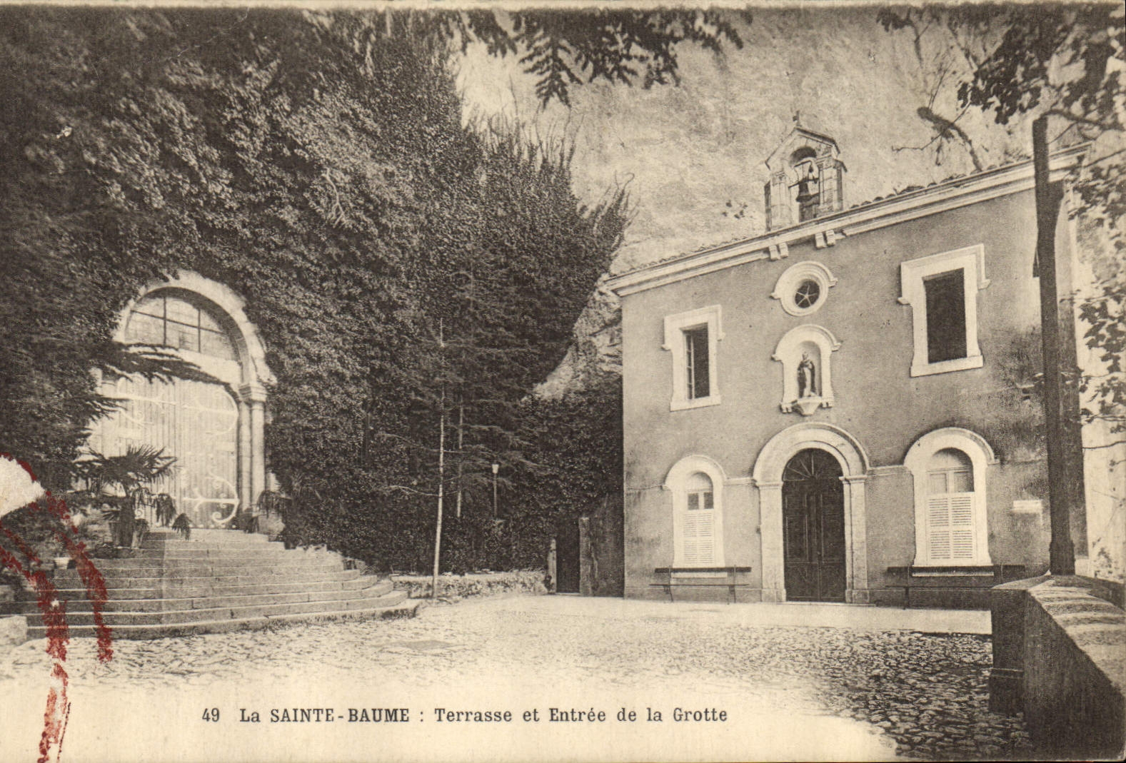 CPA La Sainte Baume Terrasse et Entree de la Grotte 