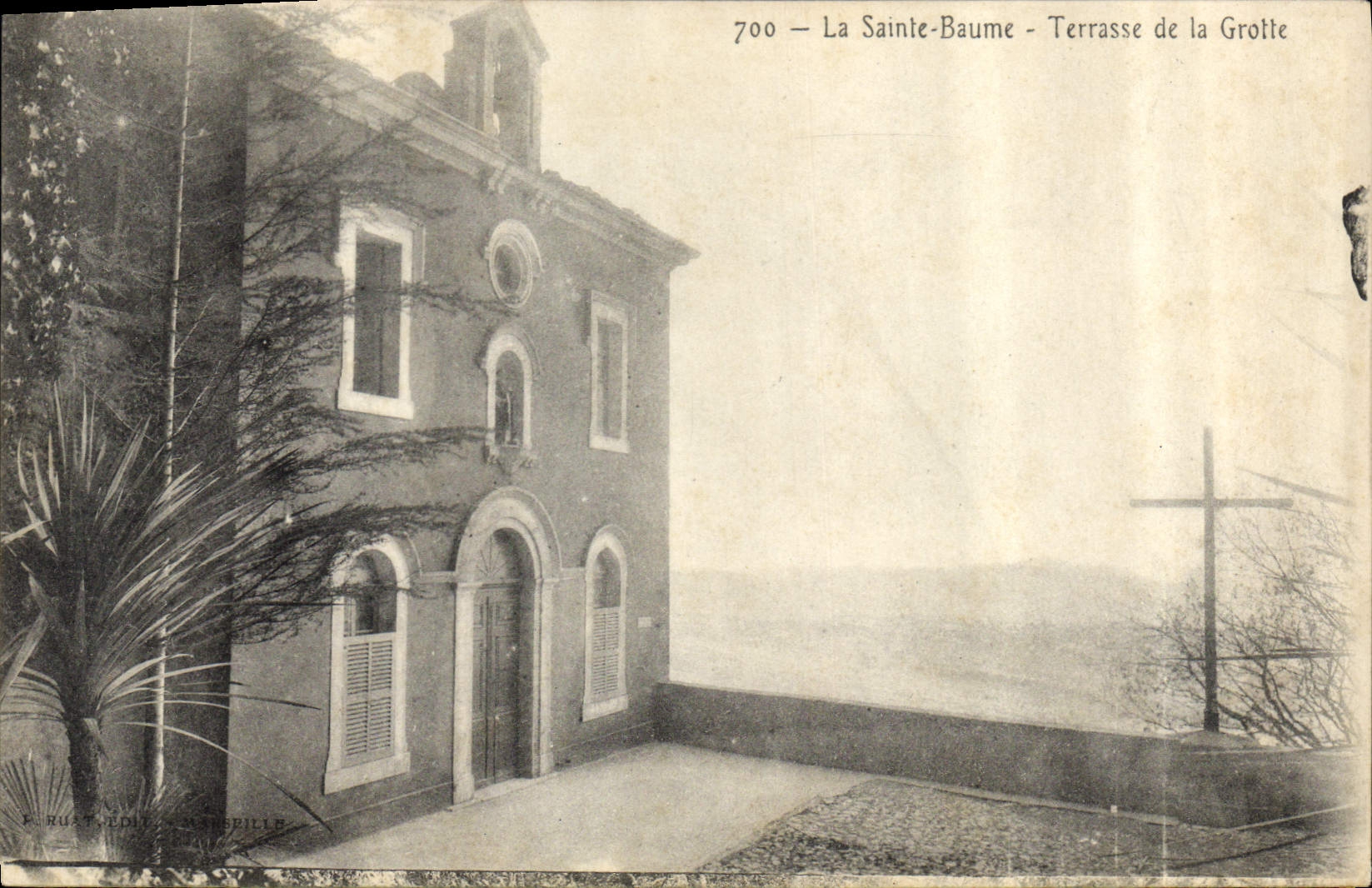 CPA La Sainte Baume Terrasse de la Grotte 