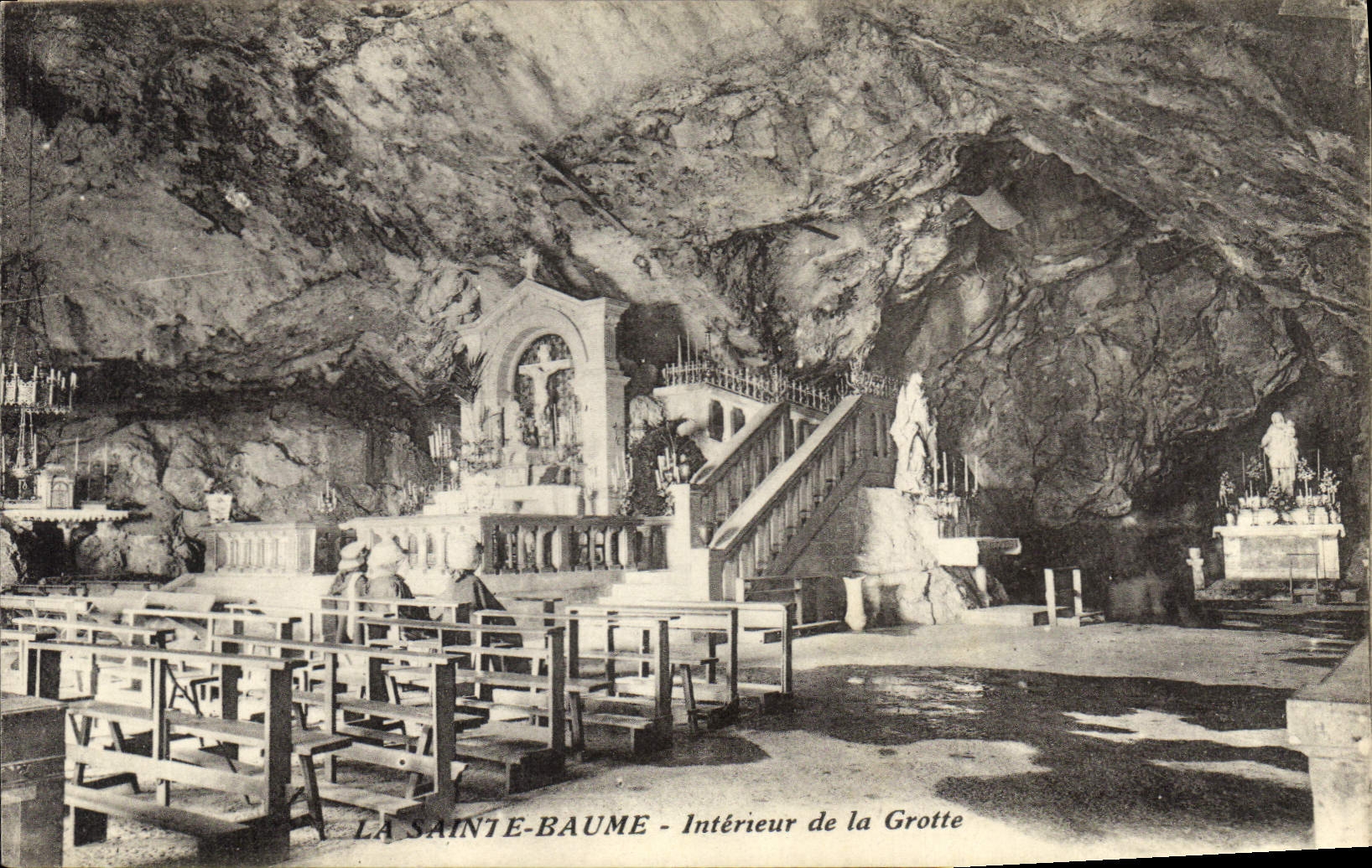 La Sainte-Baume - Intérieur de la Grotte
