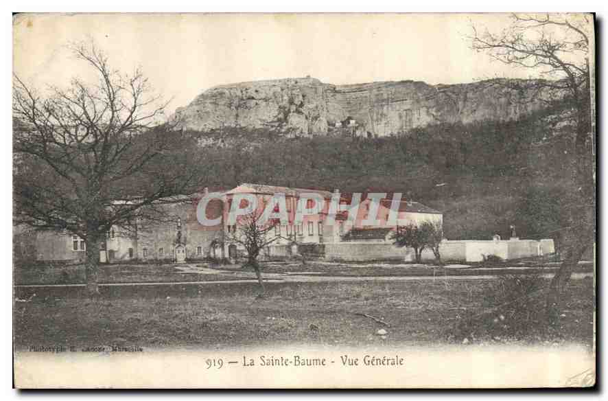 CPA La Sainte Baume Vue Generale 