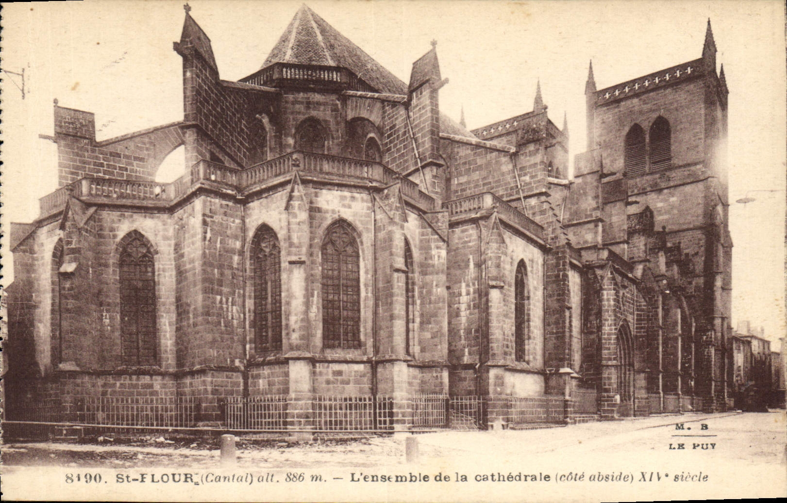 CPA St Flour Cantal L'ensemble de la cathedrale cote abside 