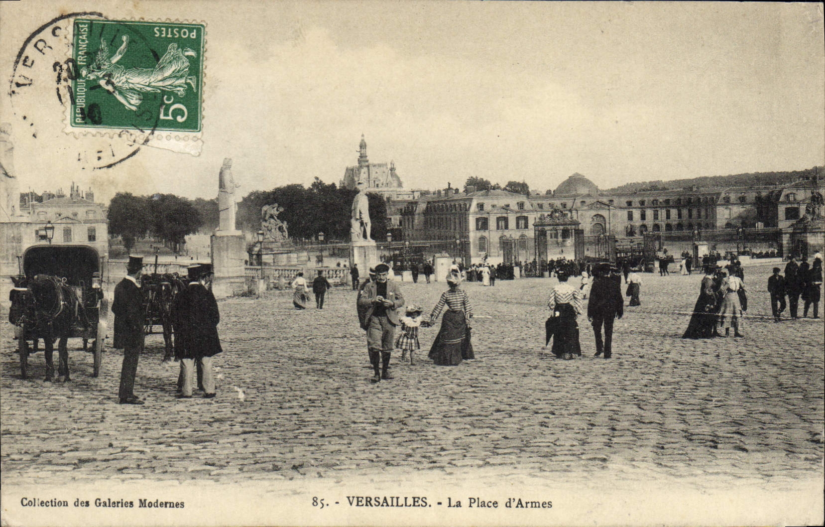 CPA Versailles La Place d'Armes 