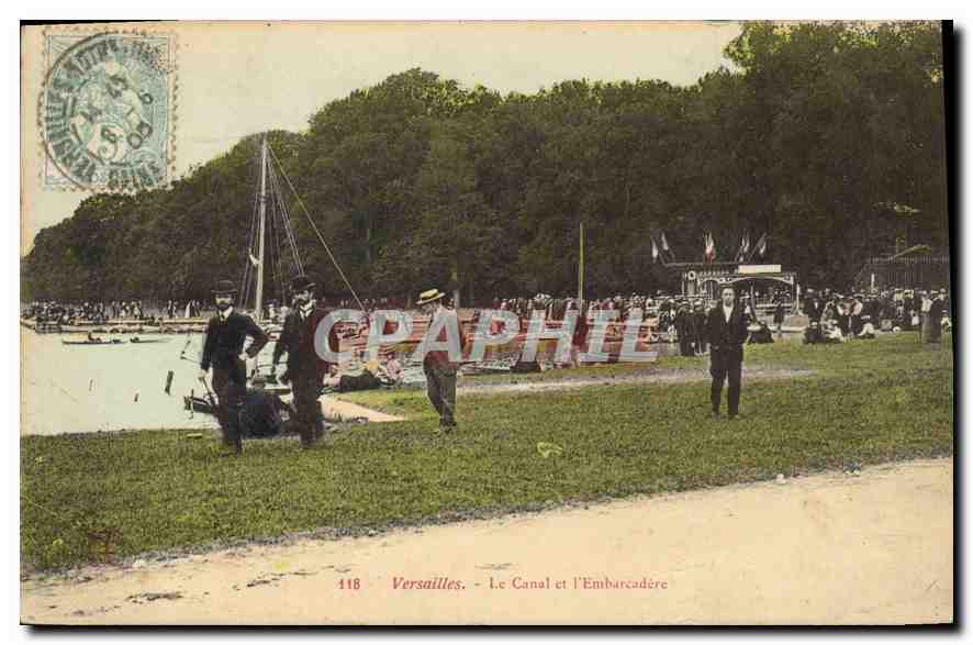 CPA Versailles Le Canal et l'Embarcadere 