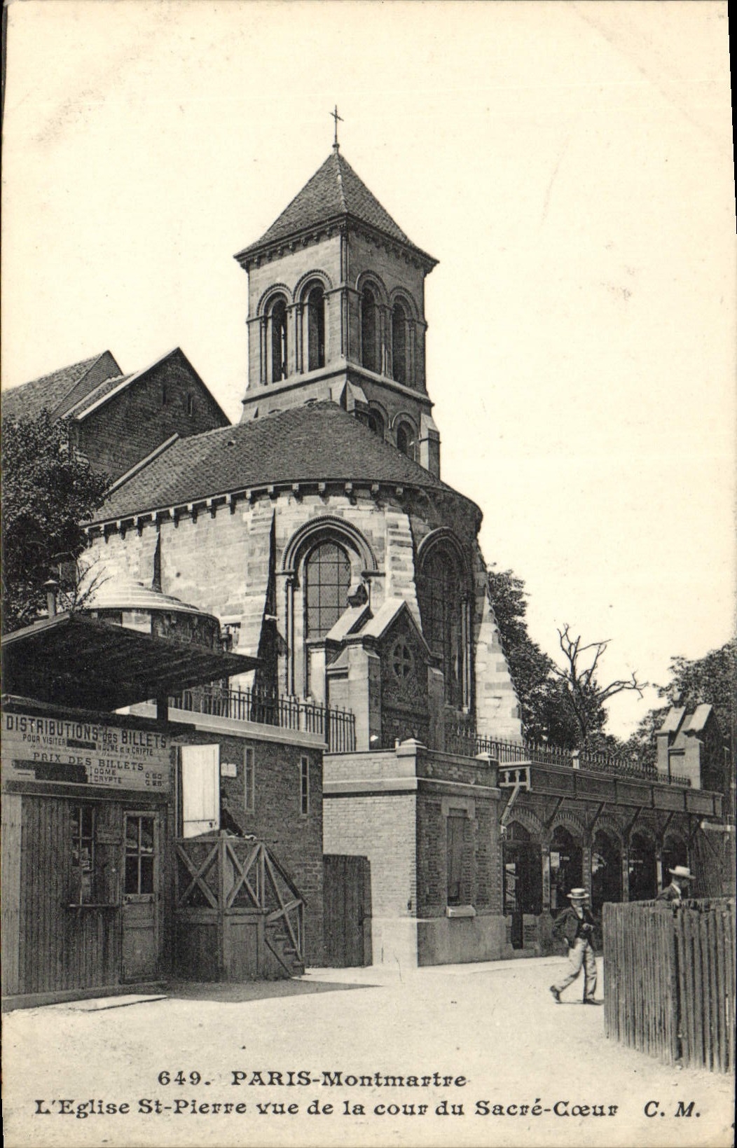 L'Église Saint-Pierre vue de la cour du Sacré-Cœur — Paris-Montmartre — C.M. n°649