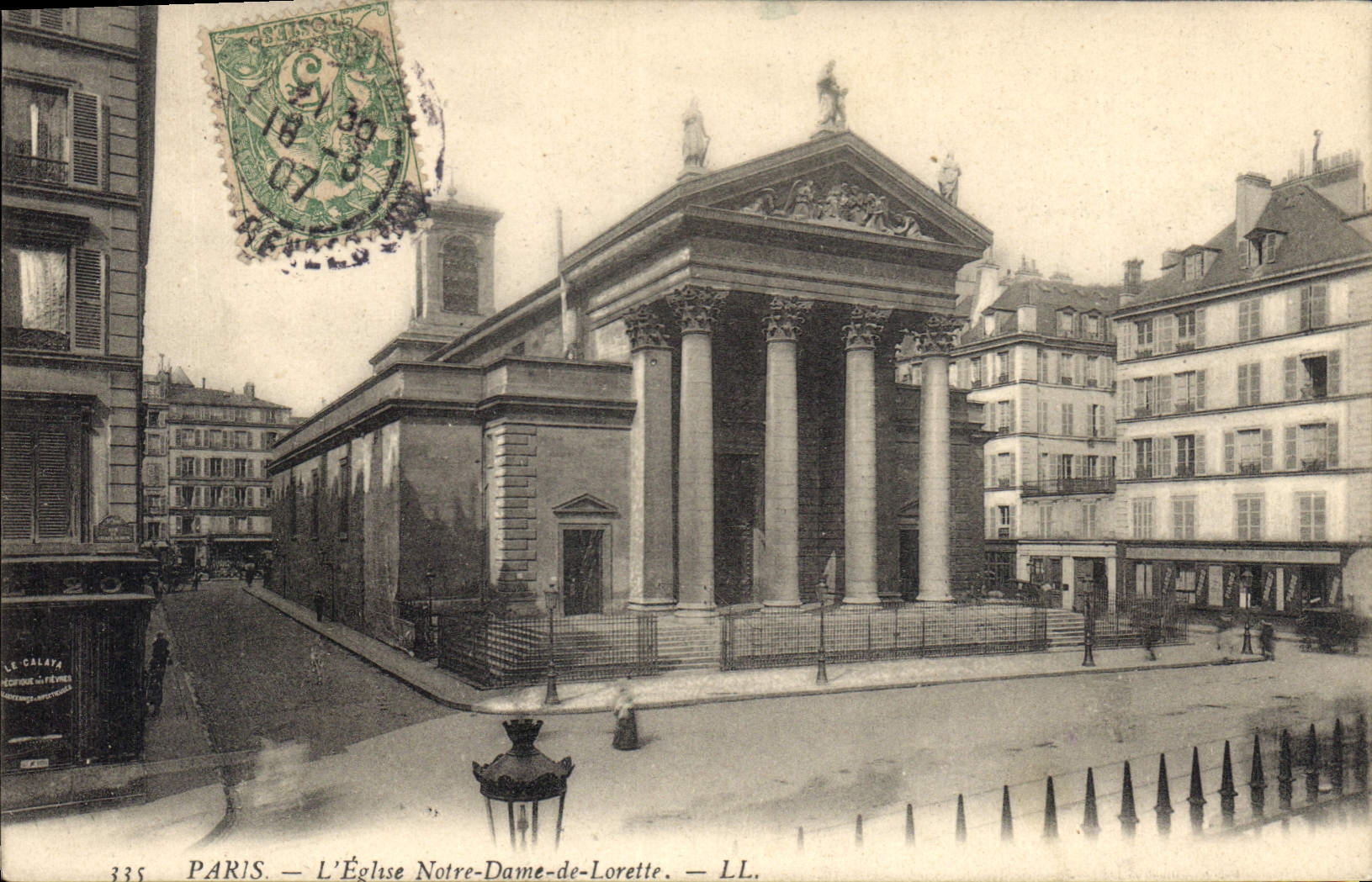 Paris — L'Église Notre-Dame-de-Lorette — LL. — n° 335