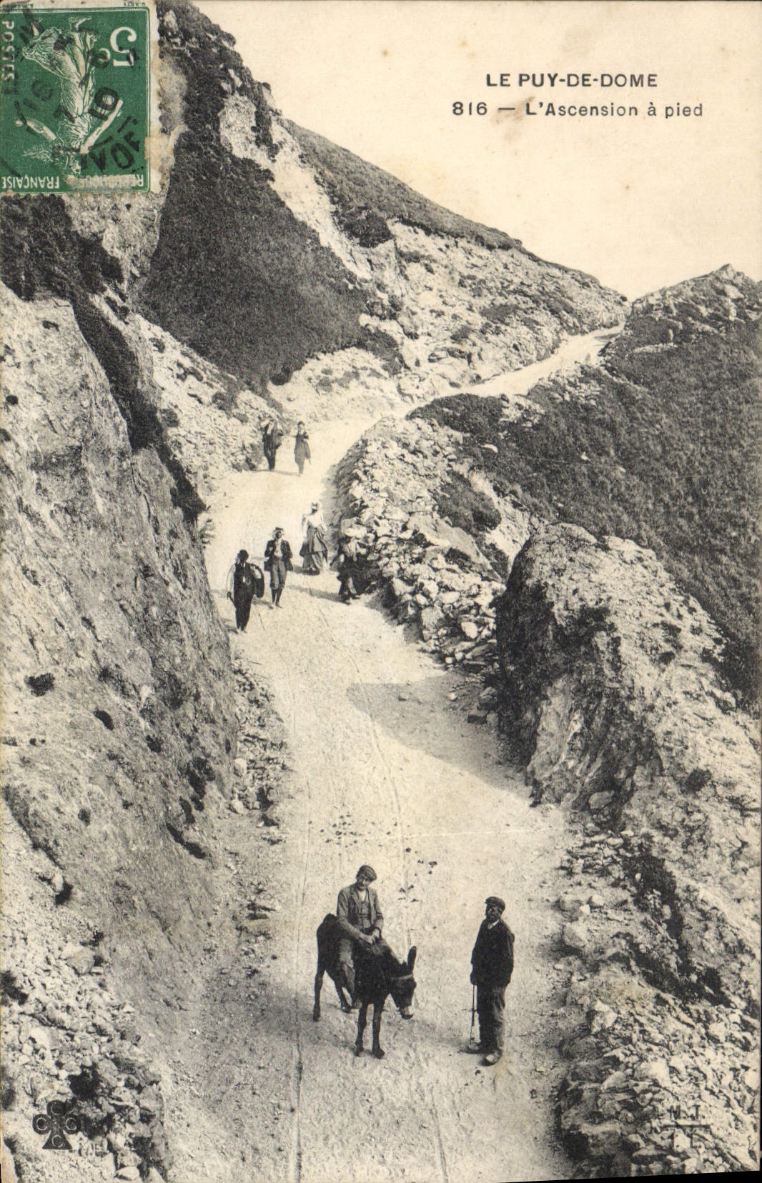 Le Puy-de-Dôme — Ascension à pied — éditeur non identifié, n° de série non visible