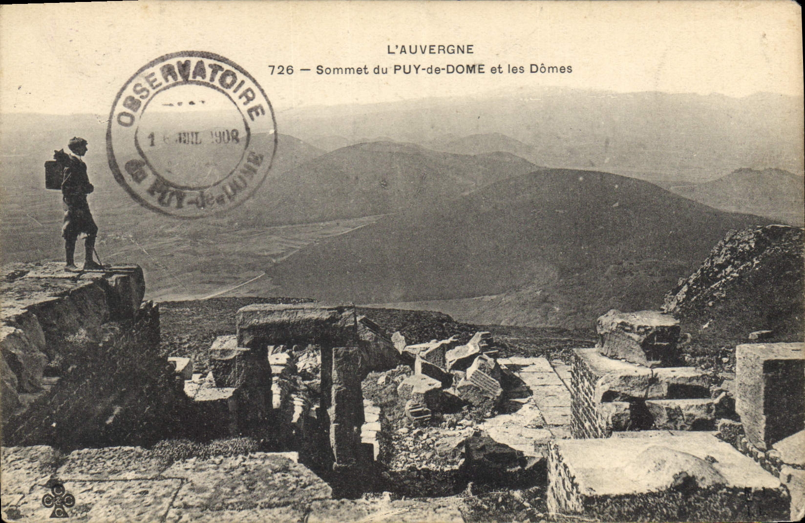 Sommet du Puy-de-Dôme et les Dômes — L'Auvergne — Observatoire du Puy-de-Dôme