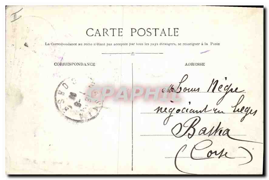 Sommet du Puy de Dôme — Les hôtels et la chaîne des Puys Sud — Cl. Davial — Reverso