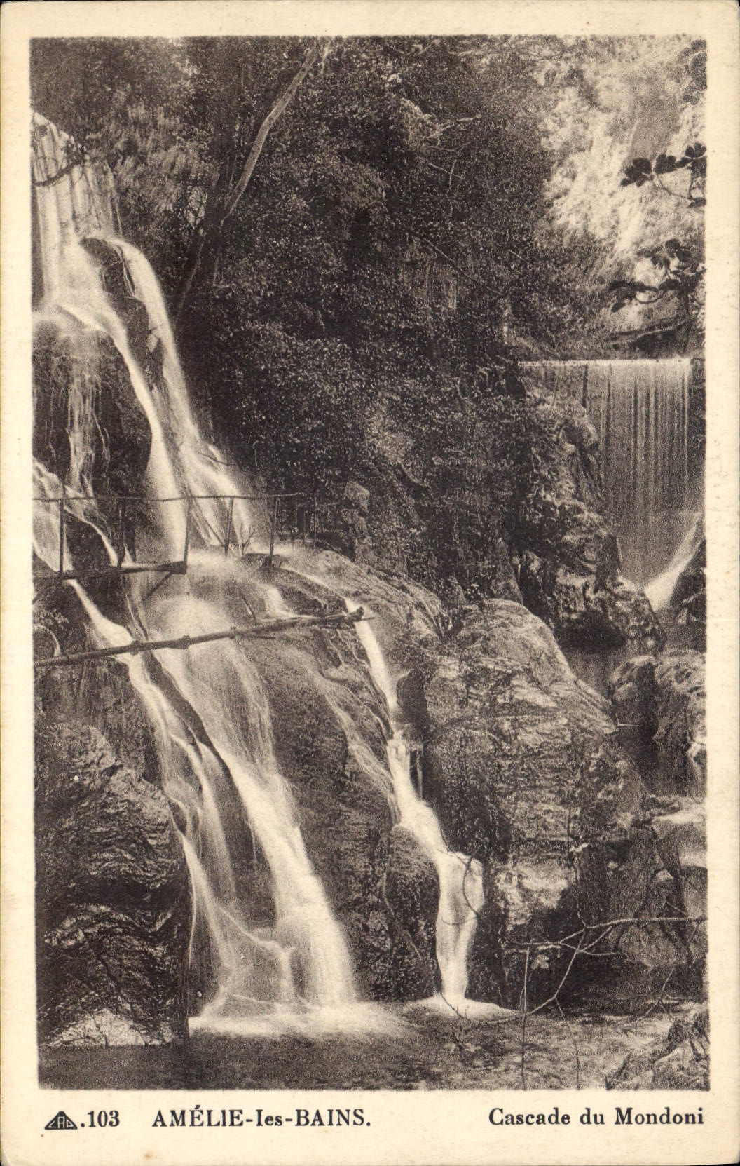 CPA Amelie les Bains Cascade du Mondoni 