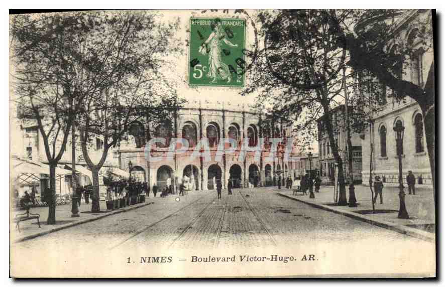 CPA Nimes Boulevard Victor Hugo 