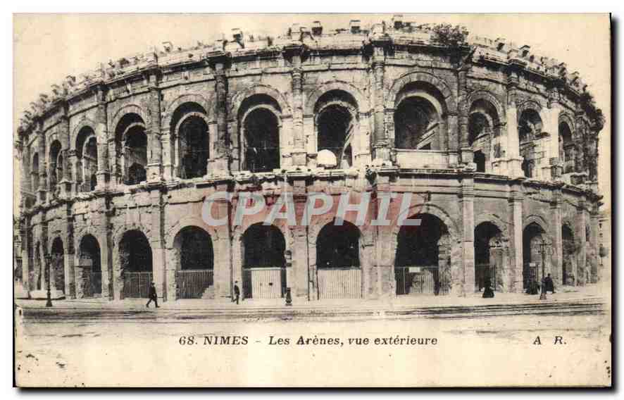 CPA Nimes Les Arenes vue exterieure 