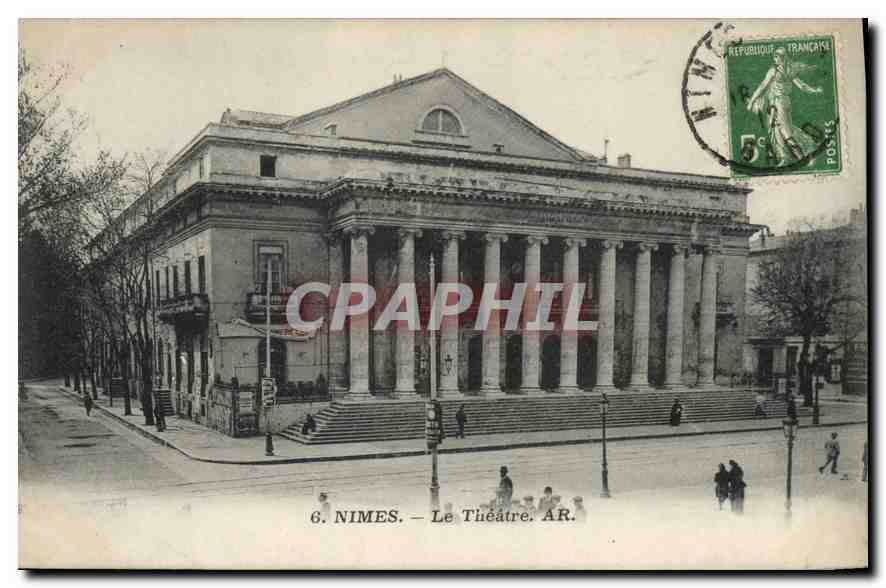Nîmes — Das Theater — AR