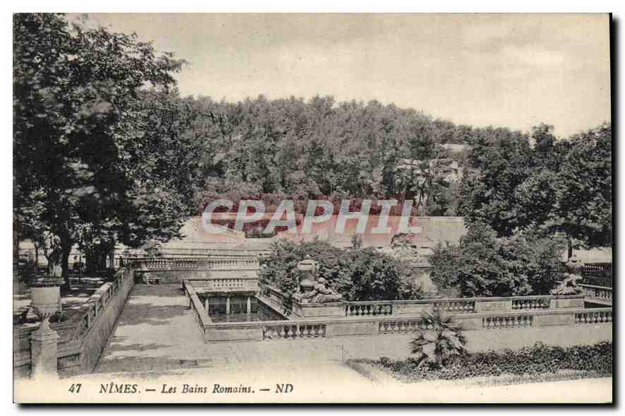 CPA Nimes Les Bains Romains 