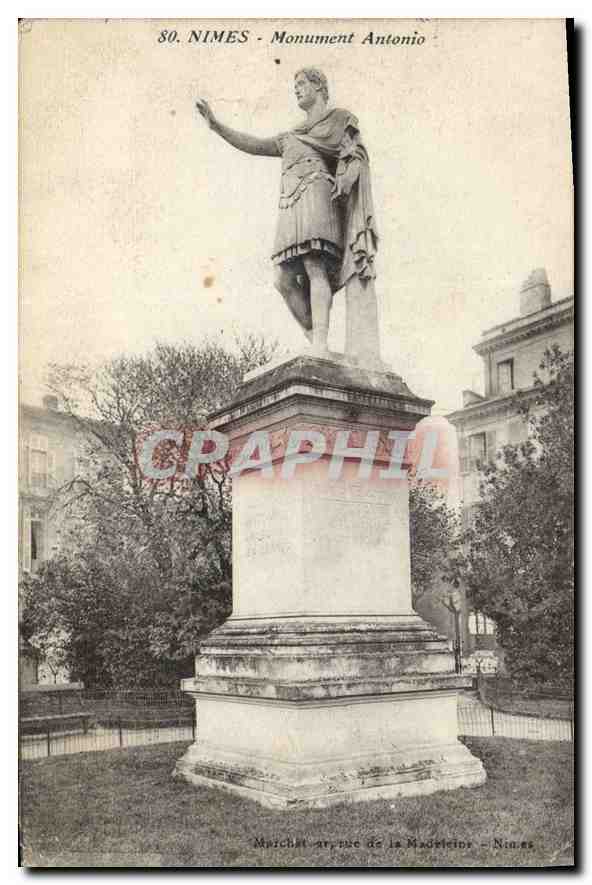 Nîmes - Monument Antonin - Blumenmarkt der Madeleine