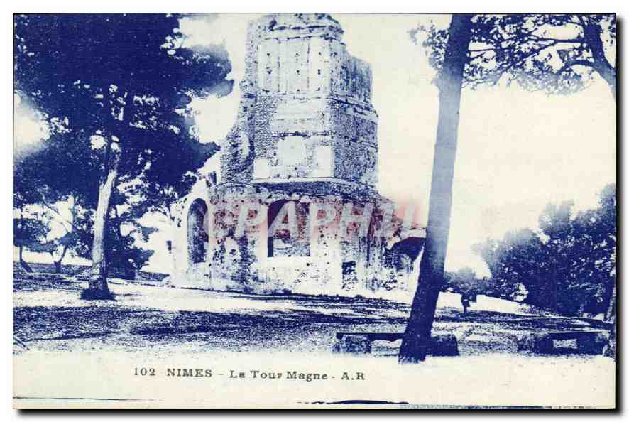 Nîmes — La Tour Magne — A.R. n°102
