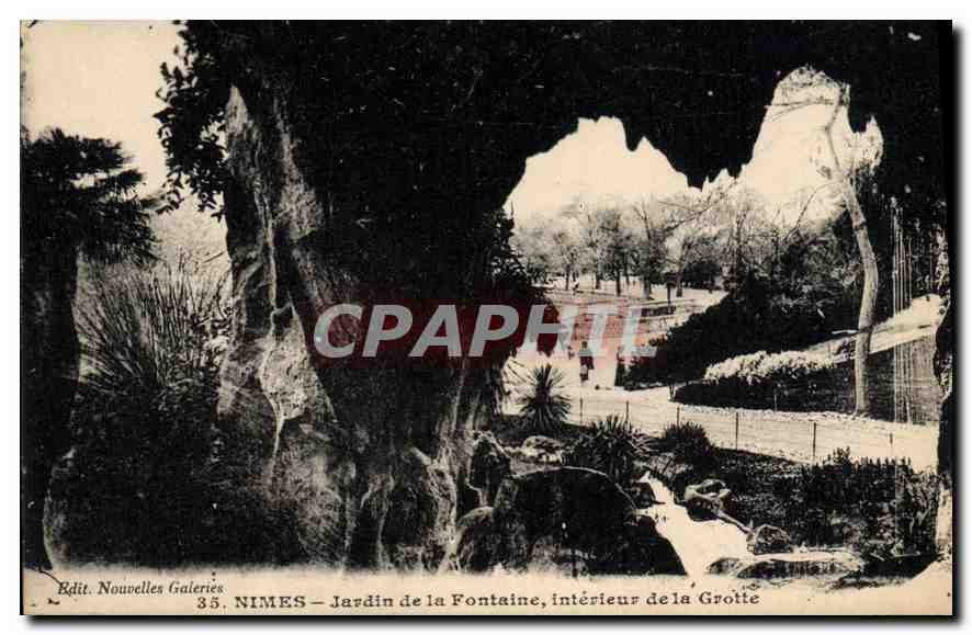 CPA Nimes Jardin de la Fontaine interieur de la Grotte 