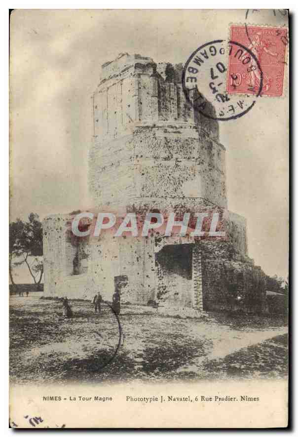 CPA Nimes la Tour Magne 