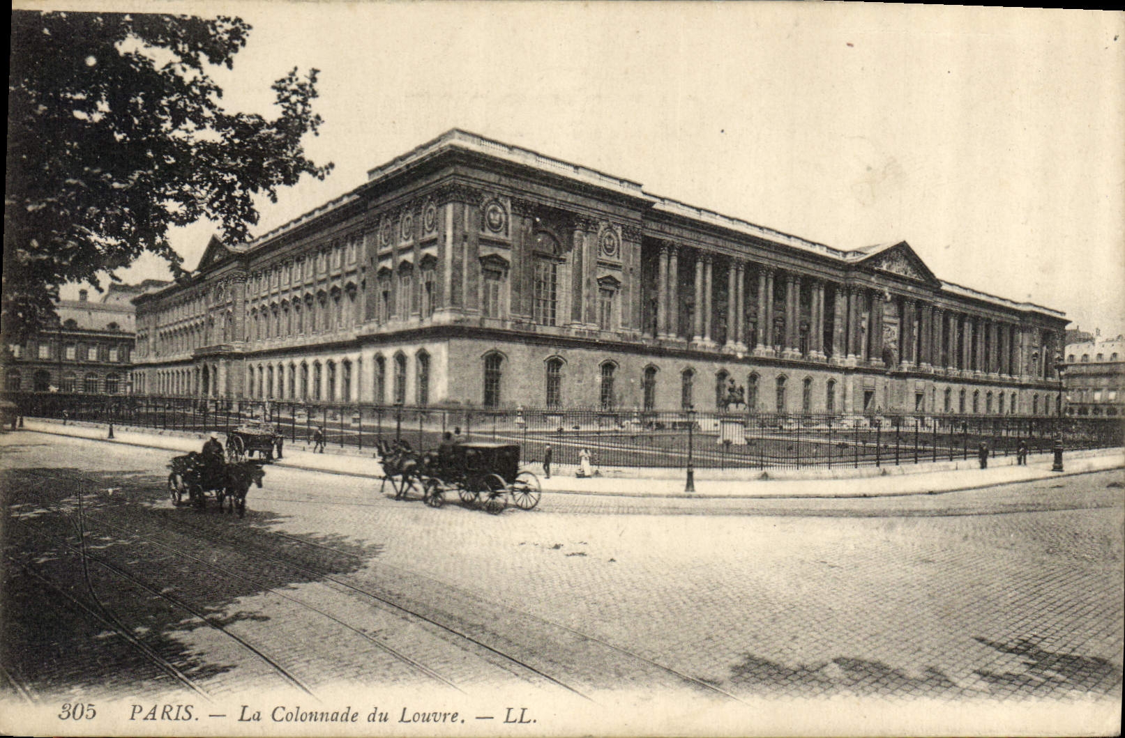 CPA Paris la Colonnade du Louvre 
