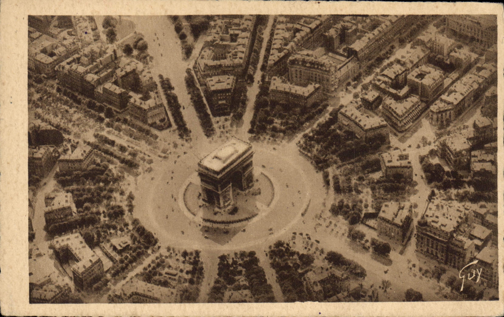 CPA Notre Beau Paris la Place de l'etoile prise en avion 
