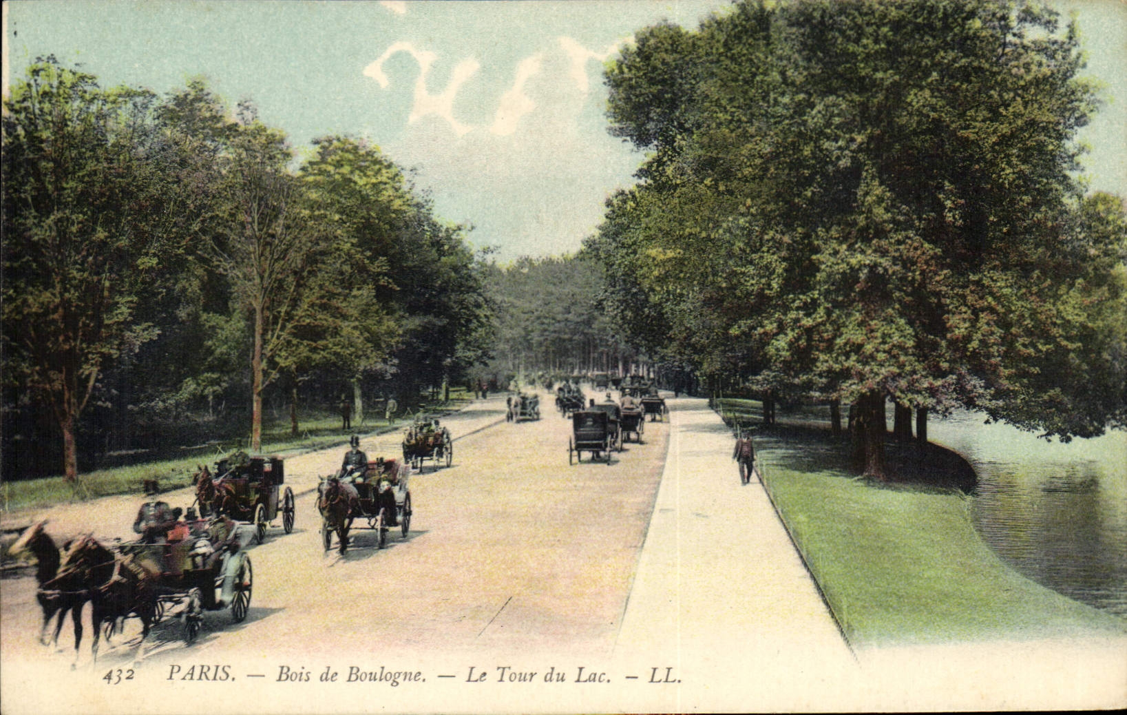 CPA Paris Bois de Boulogne Le Tour du Lac 