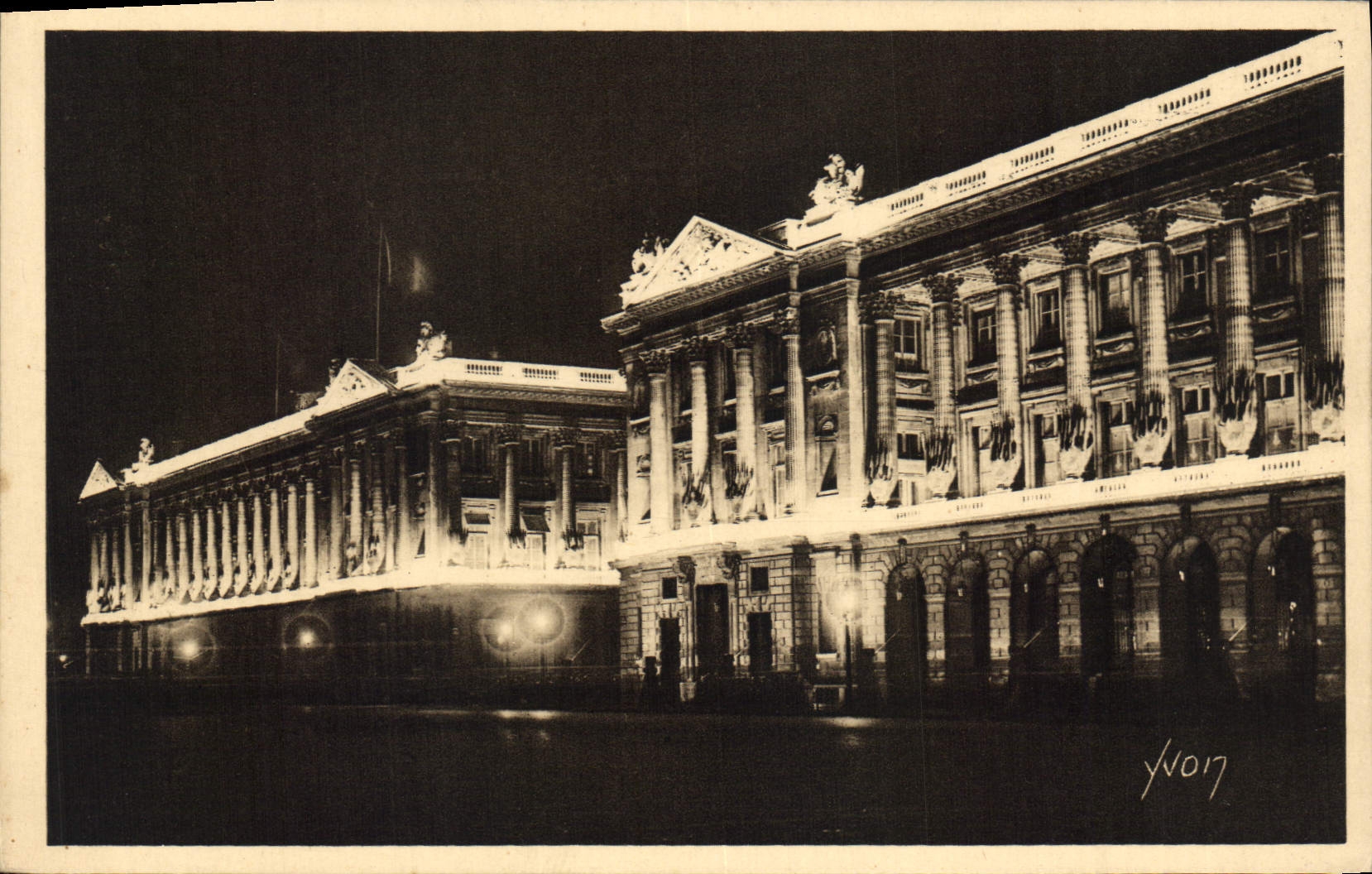CPA Paris Les Palais de la Place de la Concorde 