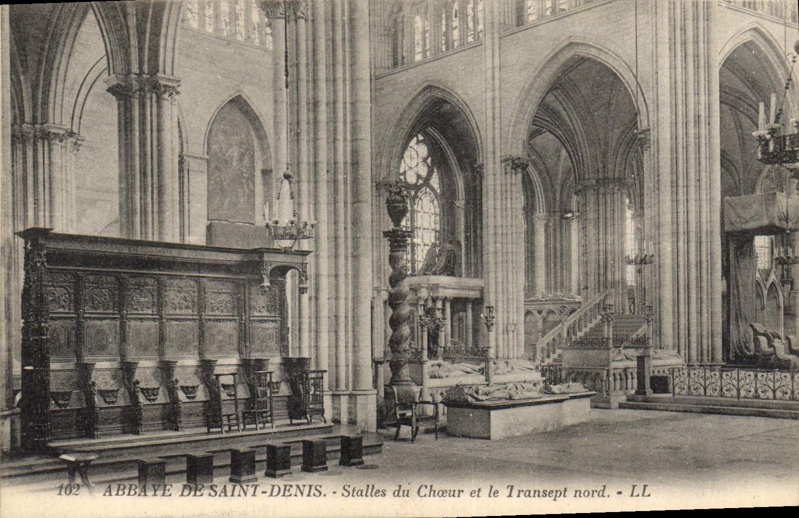 CPA Abbaye de Saint Denis Stalles du Choeur et le Transept nord 