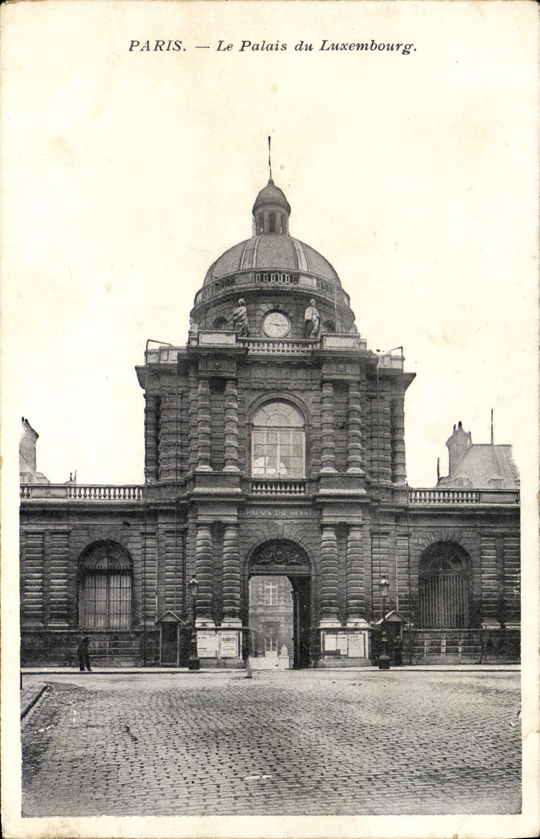 CPA Paris le Palais du Luxembourg 