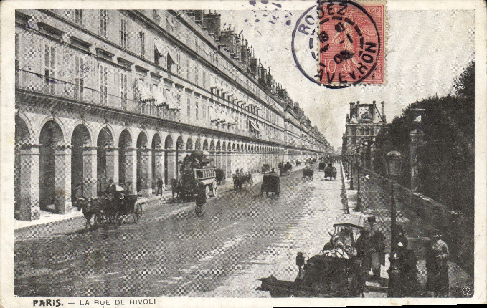 CPA Paris La Rue de Rivoli 
