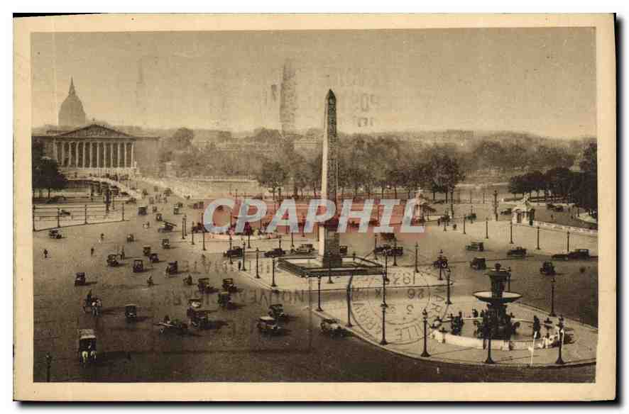 CPA Paris en Flanant Place de la Concorde l'Obelisque et la Chambre des Deputes 