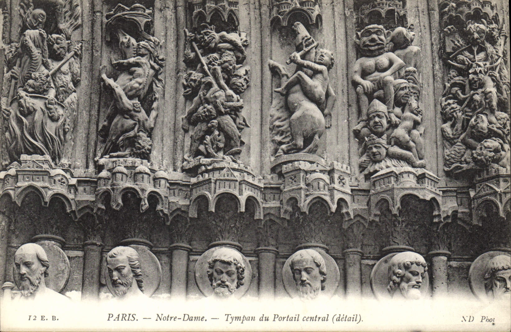 CPA Paris Notre Dame tympan du Portail central detail 