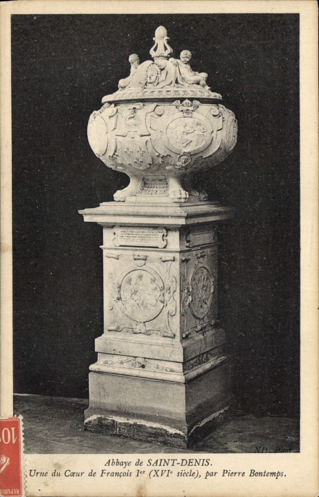 CPA Abbaye de Saint Denis Urne du Coeur de Francois Ier XVI siecle par Pierre Bontemps 