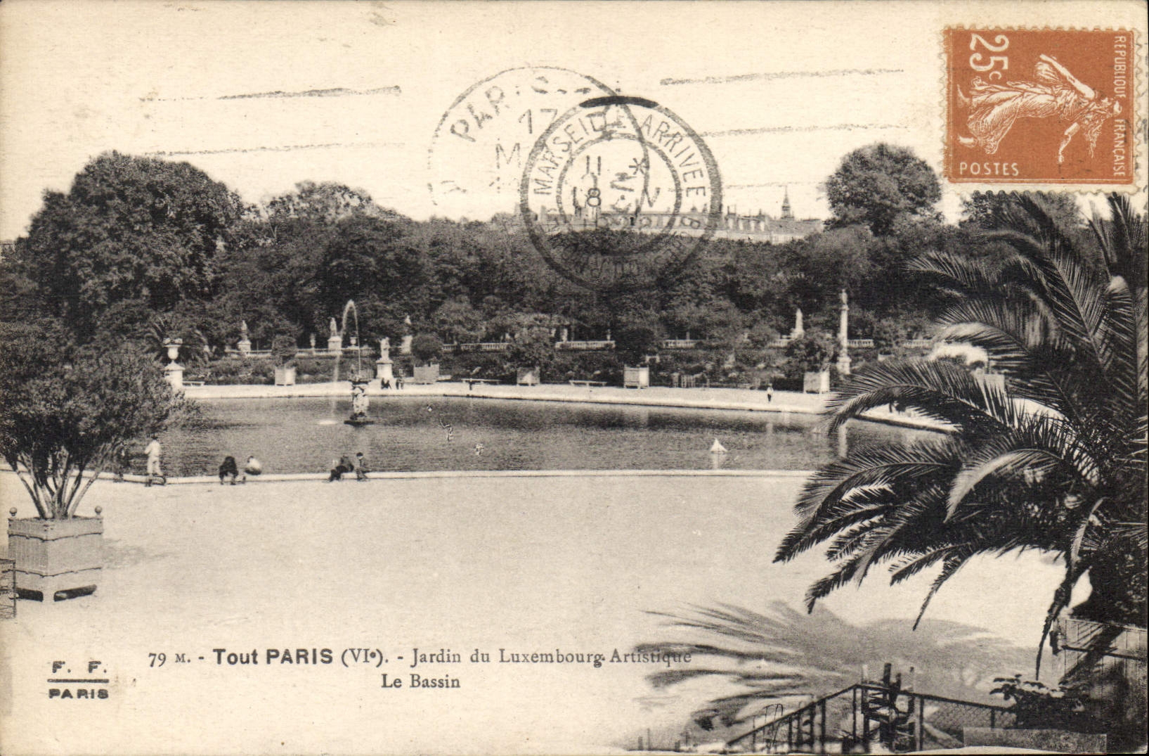 CPA Tout Paris Jardin du Luxembourg Artistique Le Bassin 