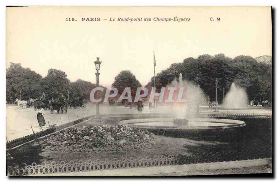 CPA Paris Le Rond point des Champs Elysees 