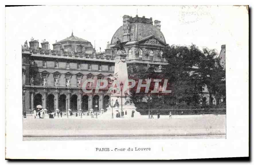 CPA Paris Cour du Louvre 