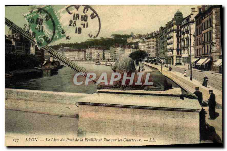 CPA Lyon Le Lion du Pont de la Feuillee et Vue sur les Chartreux 
