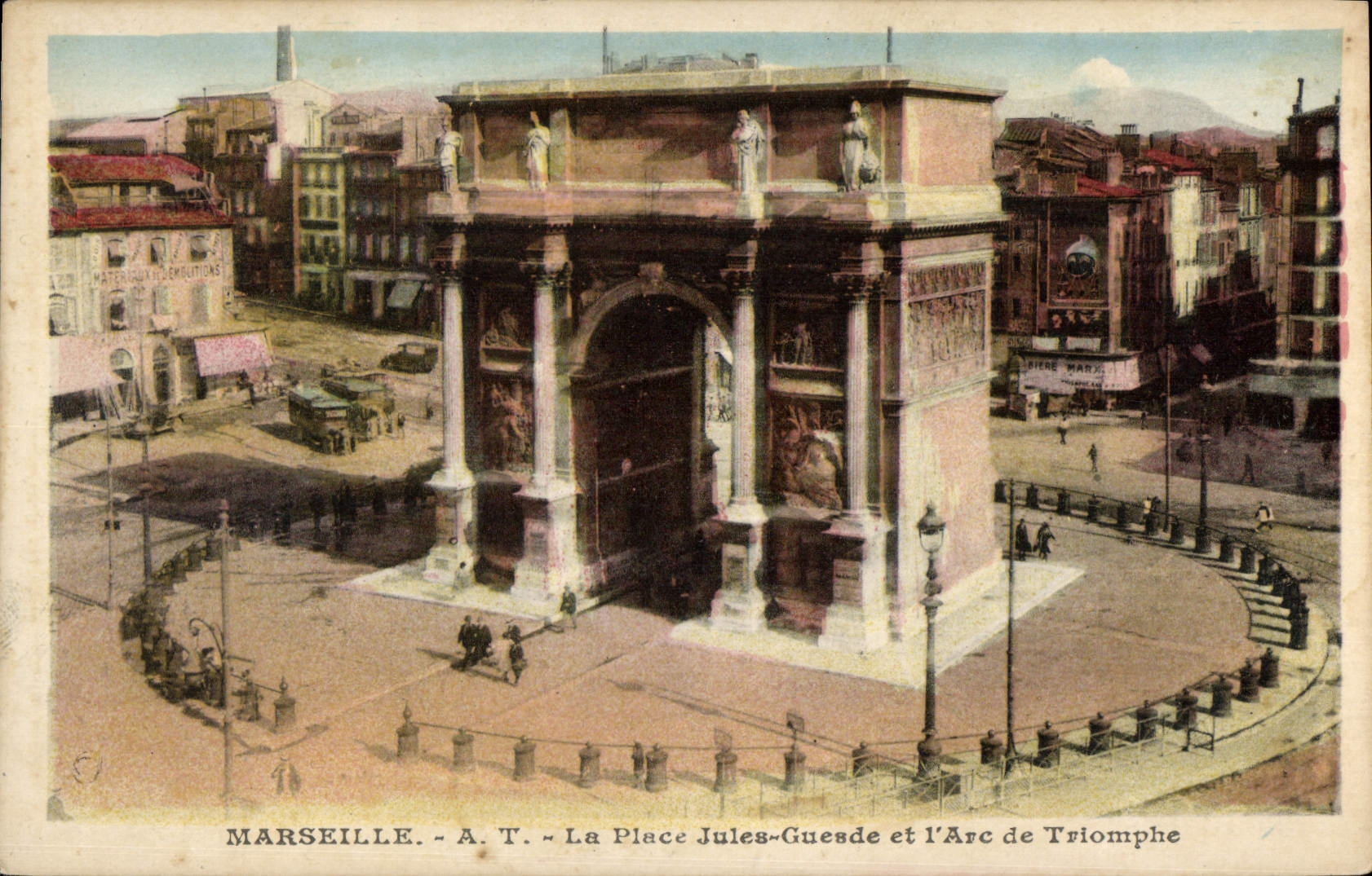CPA Marseille La Place Jules Gueade et l'Arc de Triomphe 