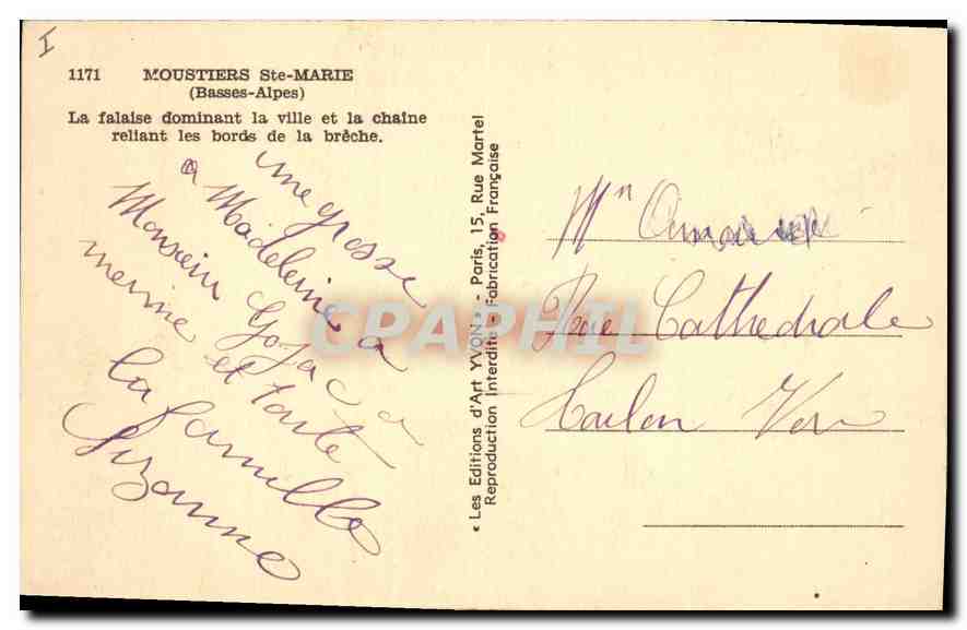 CPA Moustiers Ste Marie Basses Alpes La falaise dominant la ville et la chaine reliant les bords de  — Verso