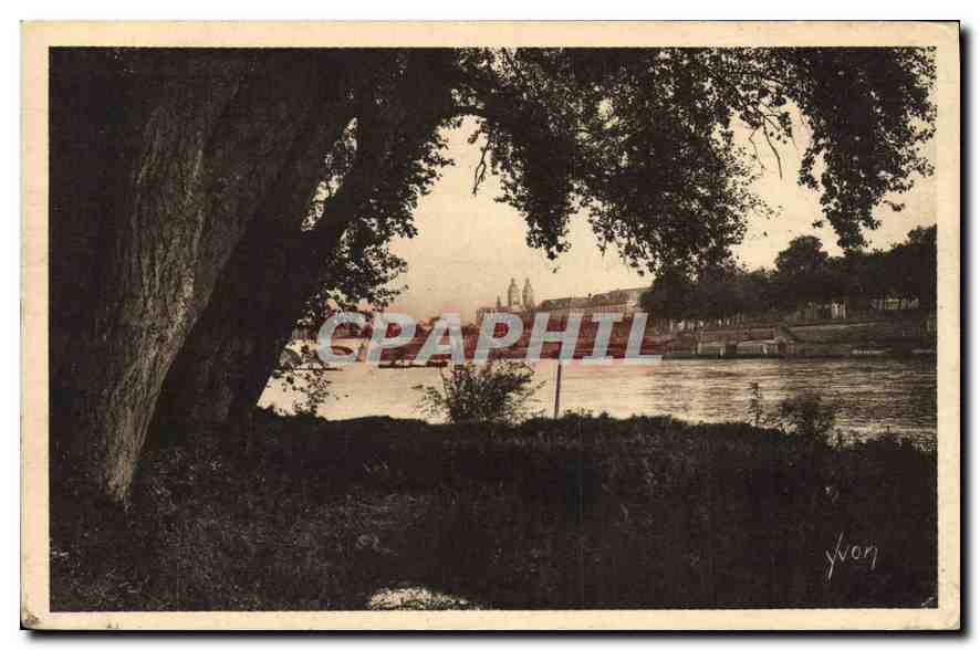 CPA Tours Indre et Loire Bords de la Loire La Cathedrale et Pont de Pierre 