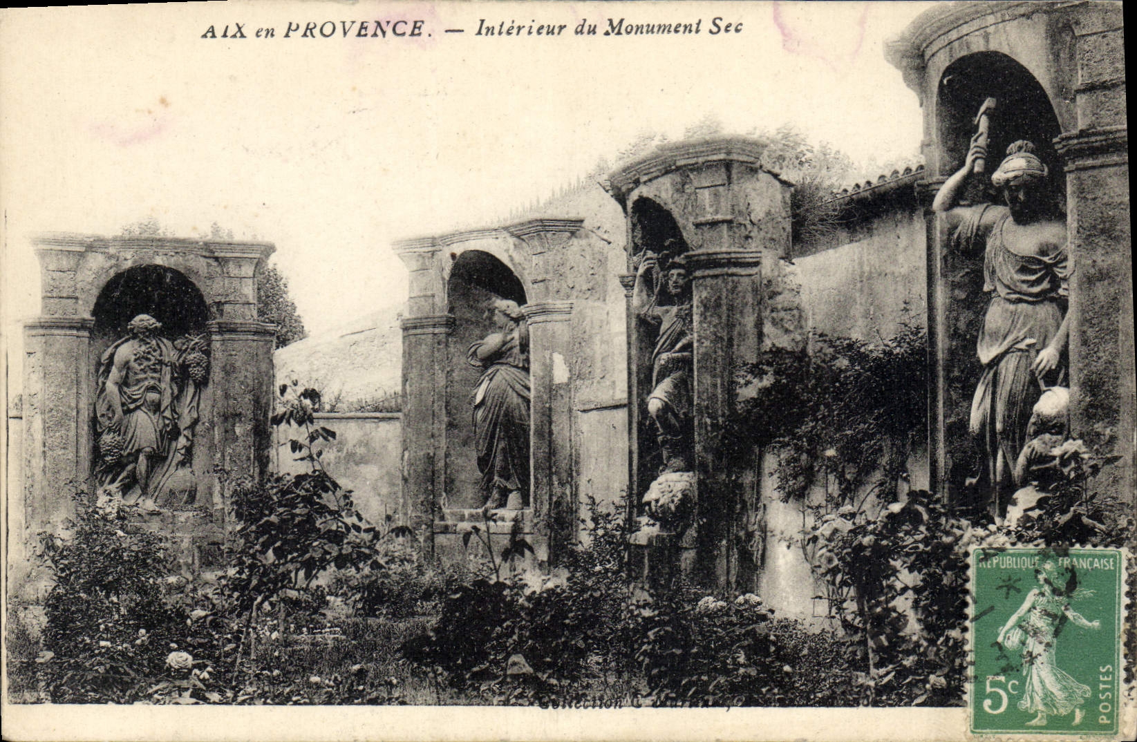 Aix-en-Provence — Innenansicht des Monument Sec — Sammlung D'Artury