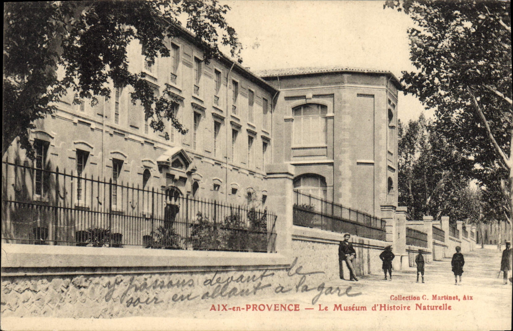 AIX-EN-PROVENCE — The Museum of Natural History — Collection G. Martinet