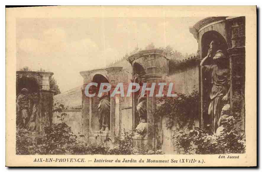 CPA Aix en Provence Interieur du Jardin du Monument sec 