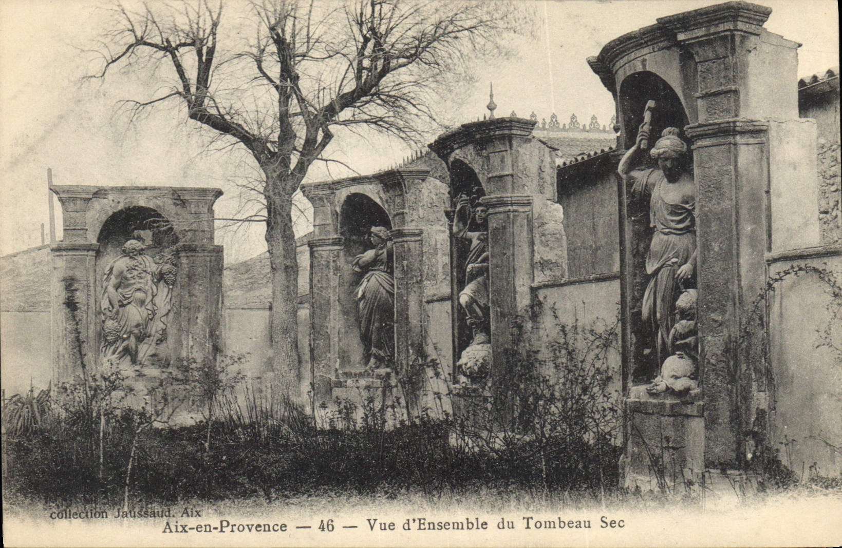 Aix-en-Provence — Vue d'Ensemble du Tombeau Sec — collection Jatuaussaud, n° 46