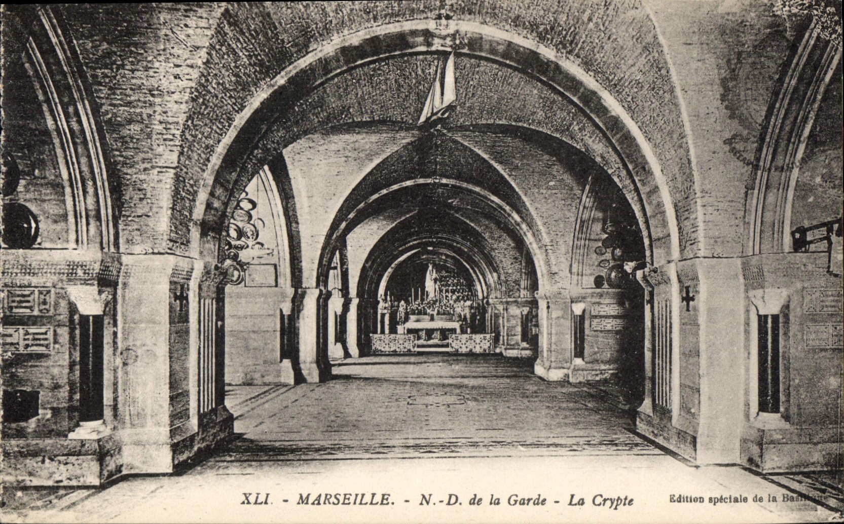 CPA Marseille ND de la Garde La Crypte 