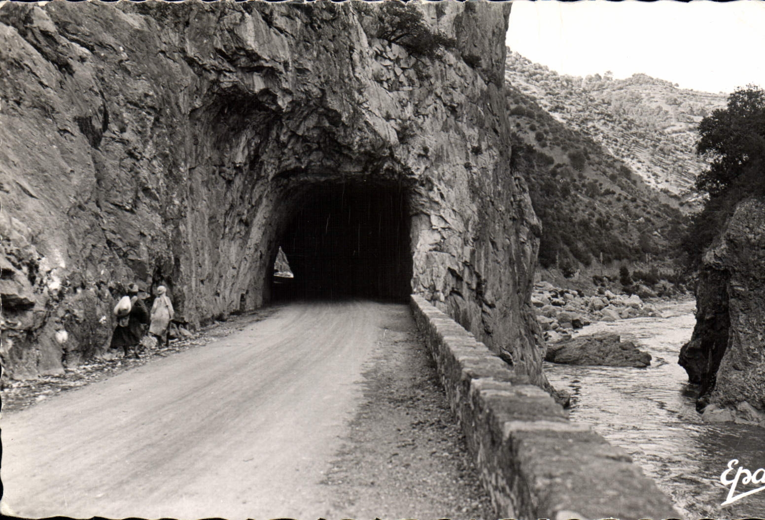 CPA Gorges de Palestro Un Tunnel et un Oued 