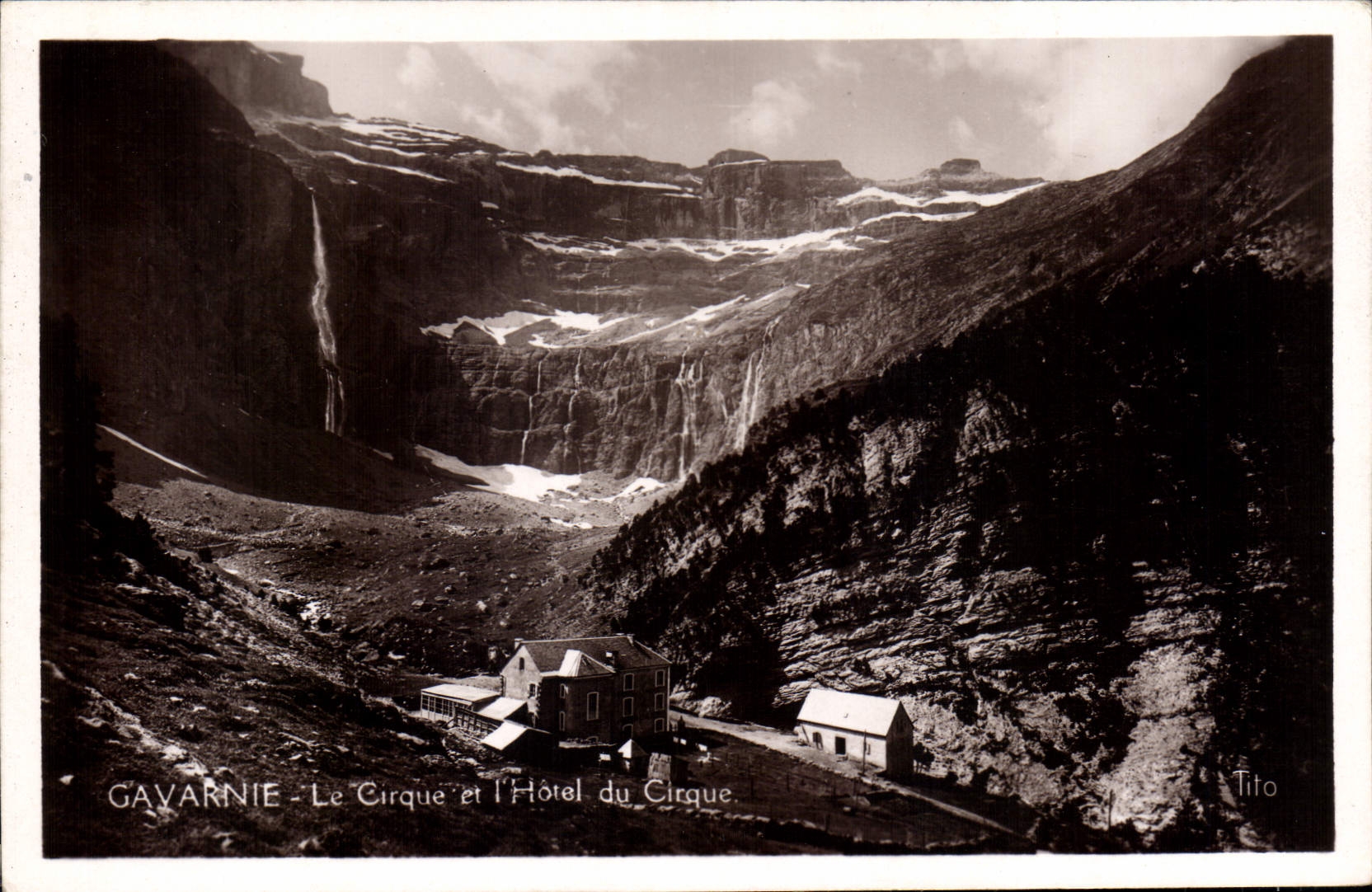 CPA Gavarnie Le Cirque et l'Hotel du Cirque 